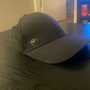 Black Gaiam Women’s Baseball Cap